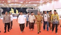 Bupati Wajo, Andi Rosman, didampingi Forkopimda memantau kesiapan tiga lokasi utama MQK dan MQKN, memastikan persiapan jelang pembukaan sudah mencapai 95 persen, Selasa (30/9/2025). (Hms)