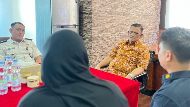 Wakil Bupati Wajo dr. Baso Rahmanuddin melakukan koordinasi layanan imigrasi di Kantor Imigrasi Parepare.